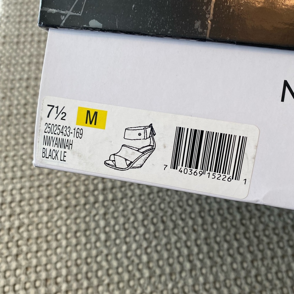 Nine West Yannah Wedge Sandal - Picture 3 of 7